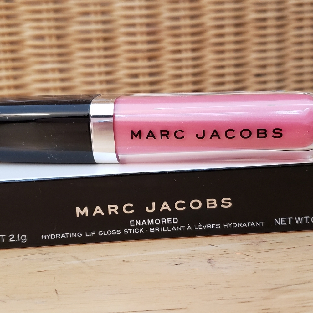 MARC JACOBS LIP GLOSS